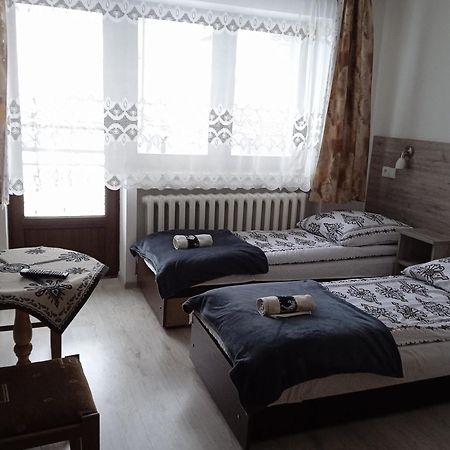 Pokoje Goscinne U Babuni Bukowina Tatrzanska Ngoại thất bức ảnh